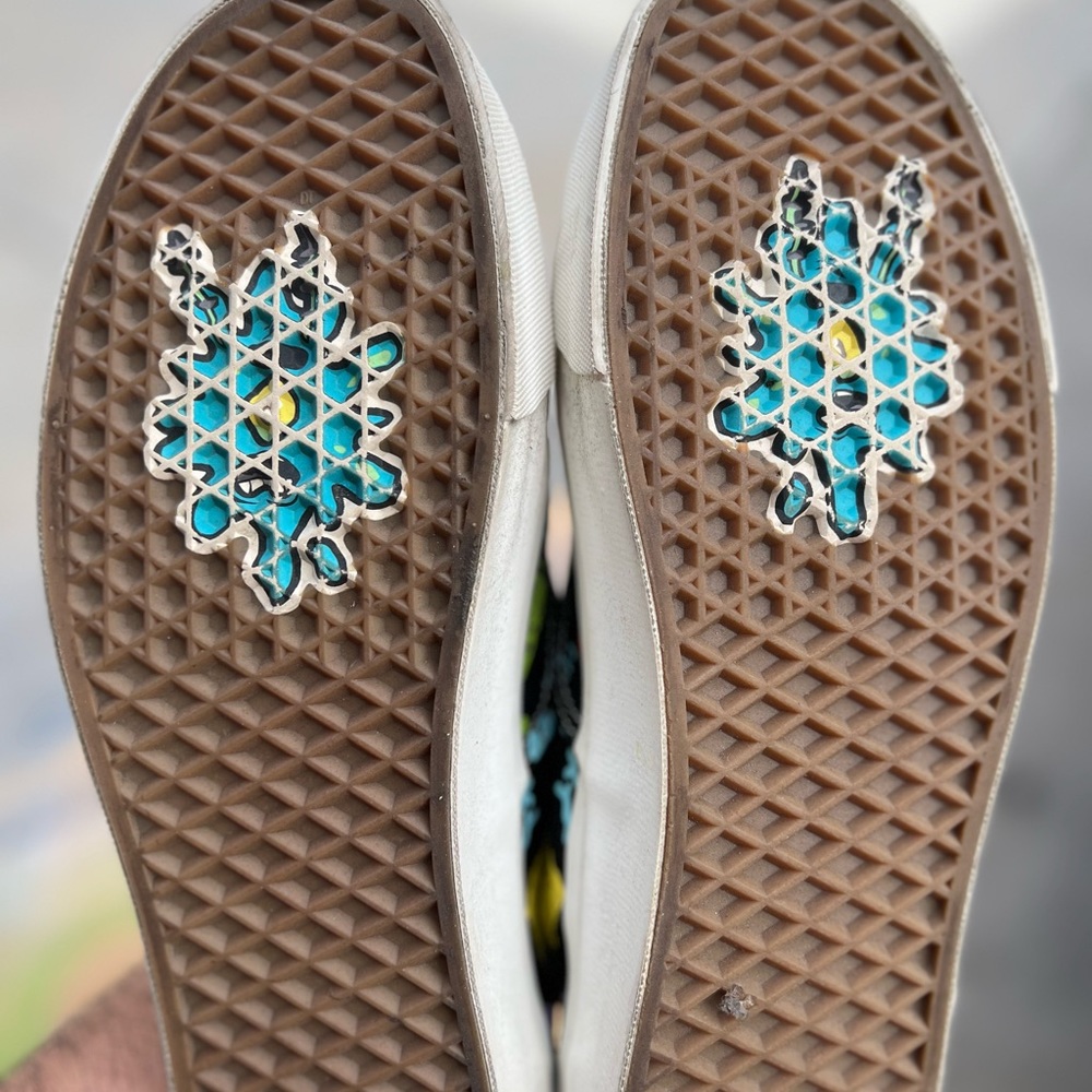 Vans X Spongebob Vault Authentics Men’s Size 11.5 - image 7